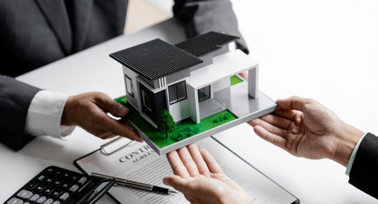 What Makes Al Musahim Investment Different from Other Rental Providers 1 property management in abu dhabi, property management abu dhabi landlord guide, real estate investment, tenant screening, property maintenance, rent collection, tenancy contract, property portfolio, landlord services