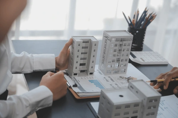 Property Rental in Abu Dhabi, Property Rental Abu Dhabi, maximize rental ROI Abu Dhabi, Abu Dhabi landlord guide, tenant retention strategies UAE, Ejari compliance, property management Abu Dhabi, rental yield improvement