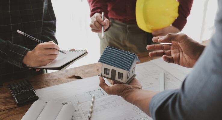 Architects and engineers work together to come up with solutions to house building problems, The pro