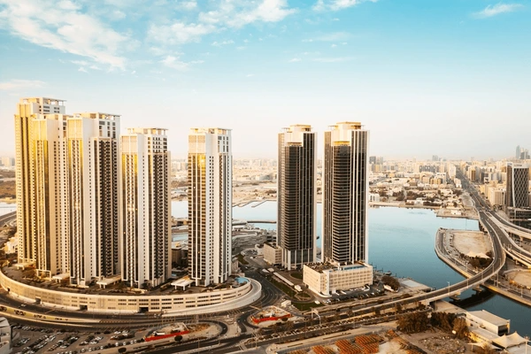 Commercial Properties for Sale in Abu Dhabi, investment, offices, retail, warehouses, business districts, ADGM, Masdar City, buying property, ROI