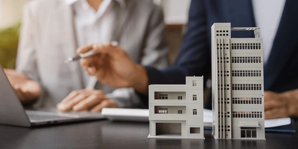 Property for Rent in Abu Dhabi, Abu Dhabi villas, Abu Dhabi apartments, Abu Dhabi rental market, villa vs apartment UAE, Tawtheeq, rental cost comparison