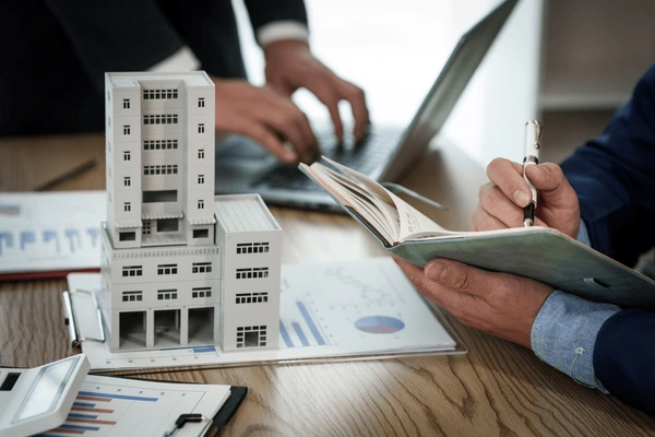 Commercial Property in Abu Dhabi, Abu Dhabi real estate incentives, UAE investment zones, ADGM property, Golden Visa real estate, Abu Dhabi tax relief, investment opportunities Abu Dhabi