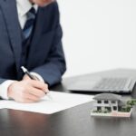 Real Estate Market in Abu Dhabi, Abu Dhabi Property Trends, Commercial Real Estate UAE, Residential Shifts Abu Dhabi, Abu Dhabi Investment Guide