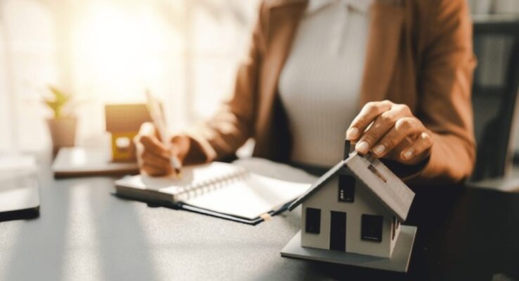 Luxury Property in Abu Dhabi, Abu Dhabi Mansions, Exclusive Penthouses UAE, Saadiyat Island Villas, Yas Island Luxury Real Estate